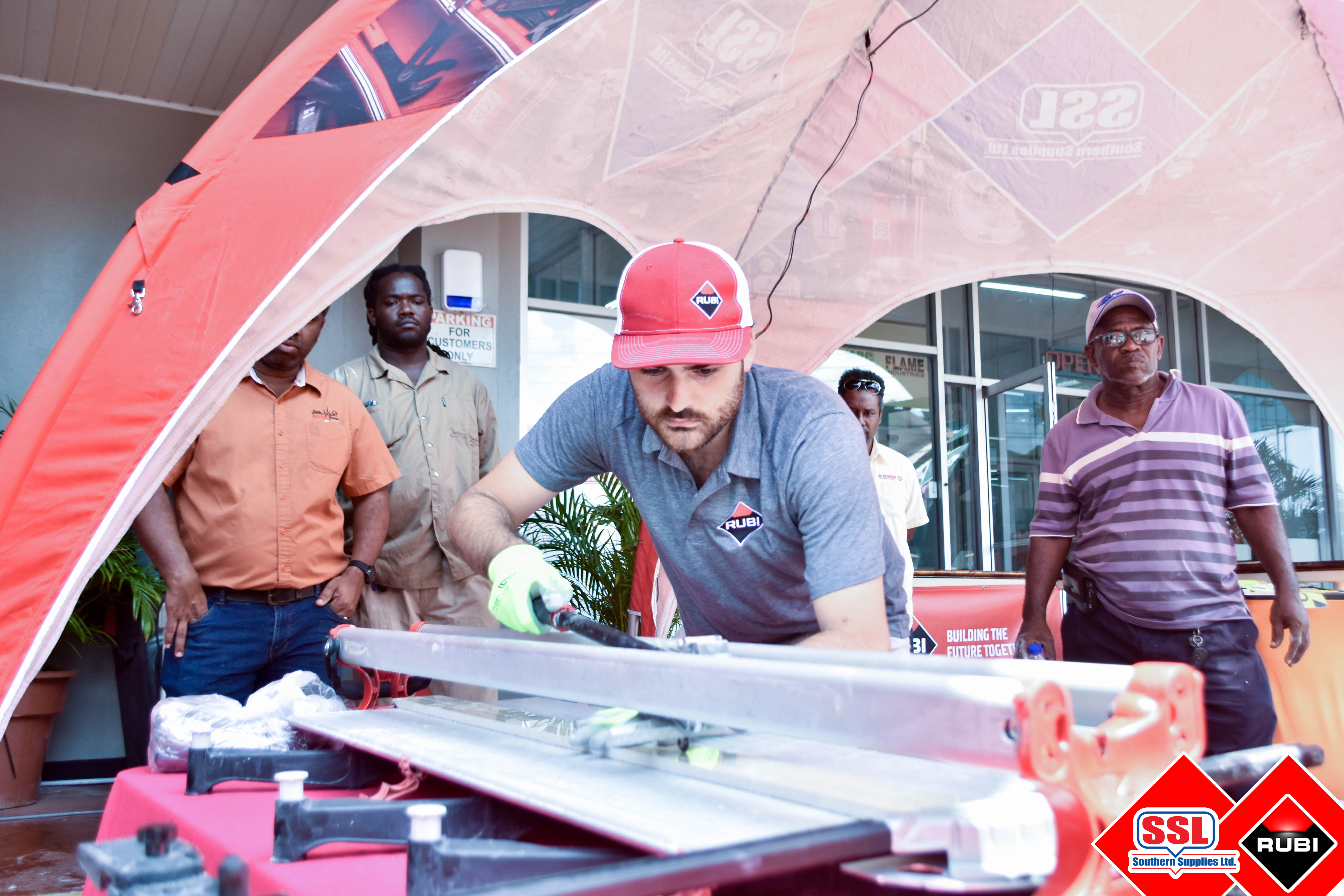 Southern Supplies Limited and Rubi Tools Showcase the Latest in Tiling and Ceramics